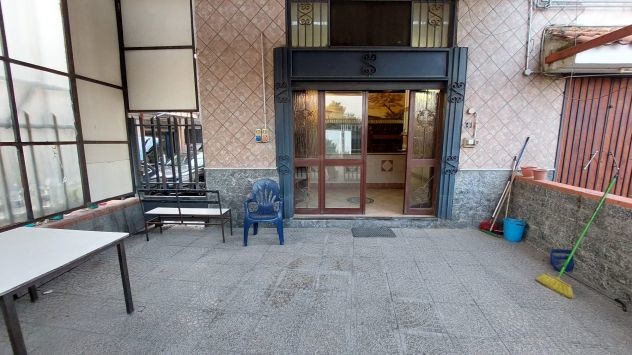 locale commerciale in affitto a Casalnuovo di Napoli in zona Tavernanova